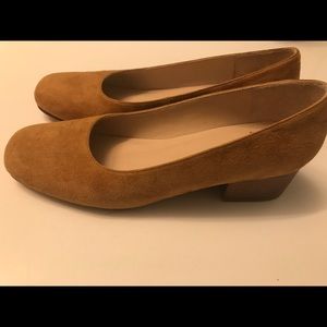 No. 6 Suede round toe pumps; unused without box